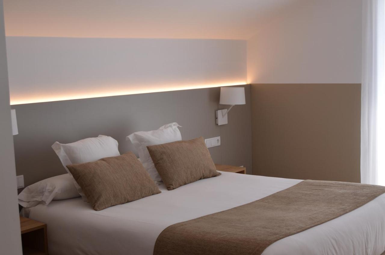 Hotel Airinos 3* Cangas do Morrazo Exteriör bild