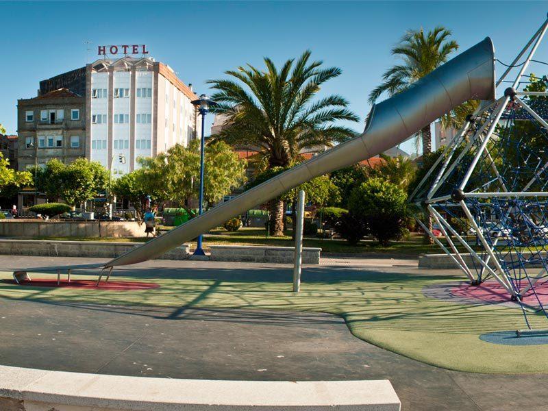 Hotel Airinos 3* Cangas do Morrazo Exteriör bild