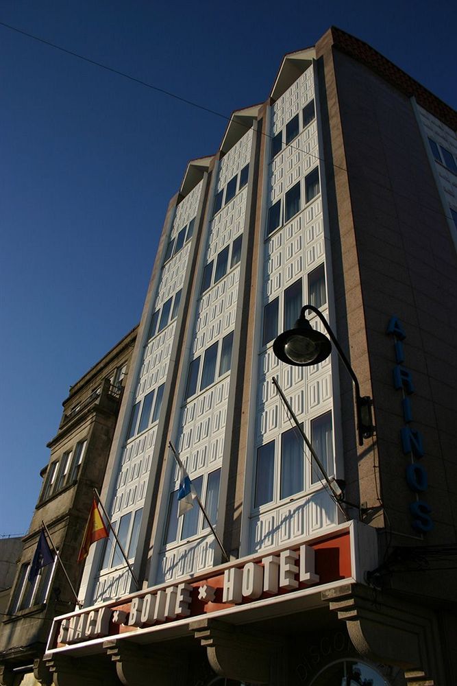 Hotel Airinos 3* Cangas do Morrazo Exteriör bild